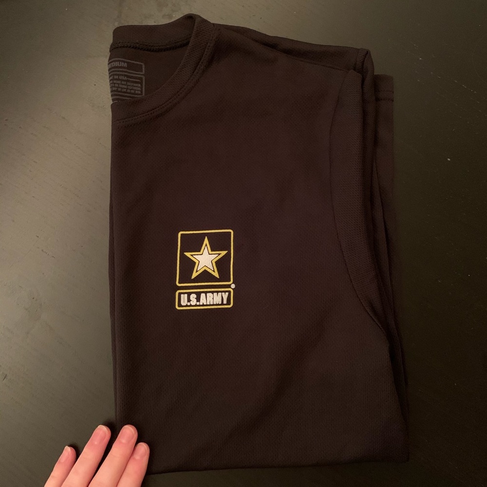 Authentic US Army tee